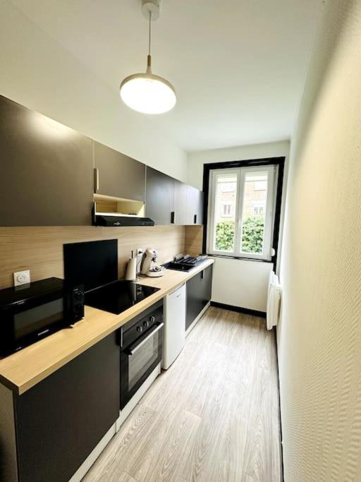 Apartament Le Moderne Charleville-Mézières Zewnętrze zdjęcie