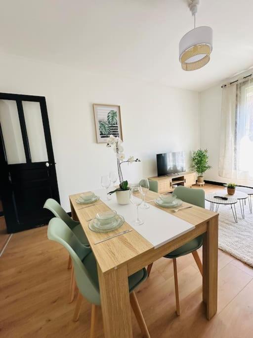 Apartament Le Moderne Charleville-Mézières Zewnętrze zdjęcie